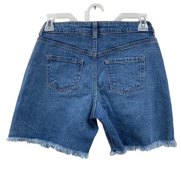 New Cat & Jack Kids Medium (8) Adjustable Waist Distressed Denim Jean Shorts - Picture 2 of 3
